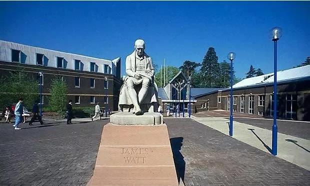 除了牛津剑桥以外，这些学校的实力也不容小觑！（下）