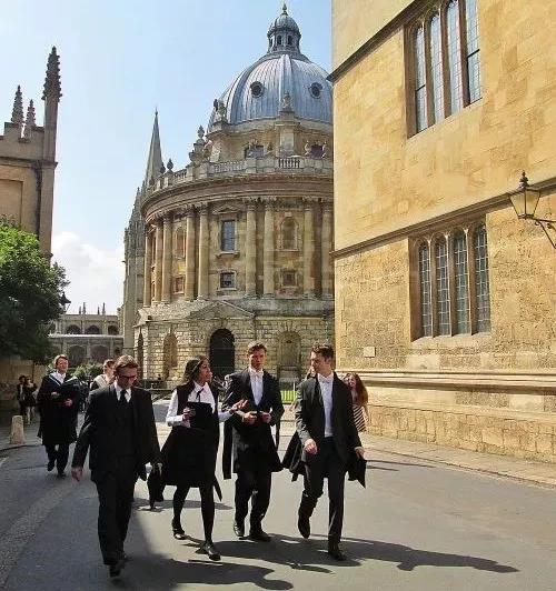 唯寻|国际学校备考暑假班预报名启动！