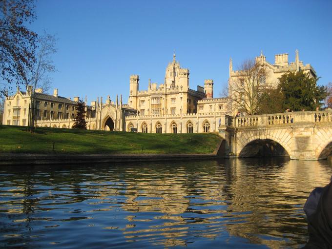 不读预科！2019高考成绩可直接申请的英国大学合集！剑桥、伯明翰、女王大学、斯特灵...