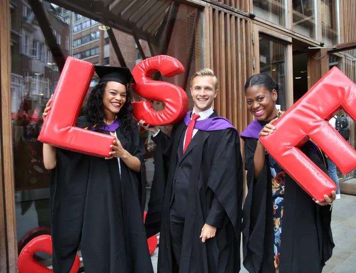 LSE偏爱哪些专业？官网偷偷教你如何选课！